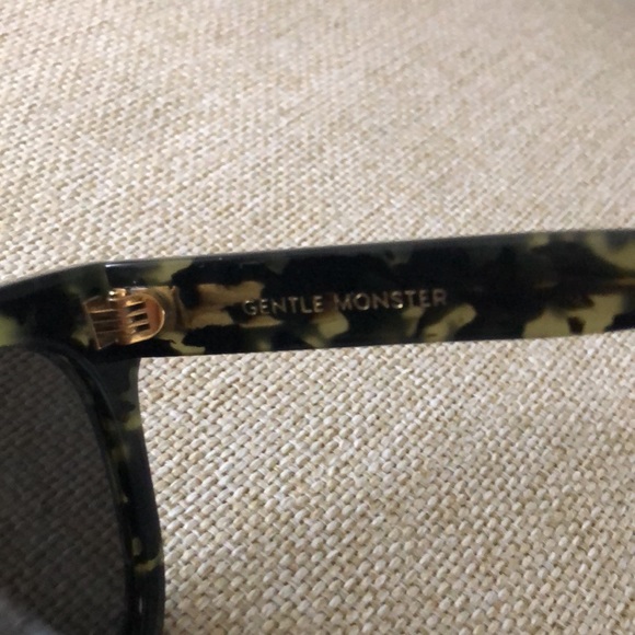 GENTLE MONSTER DIDI sunglasses - Picture 4 of 6